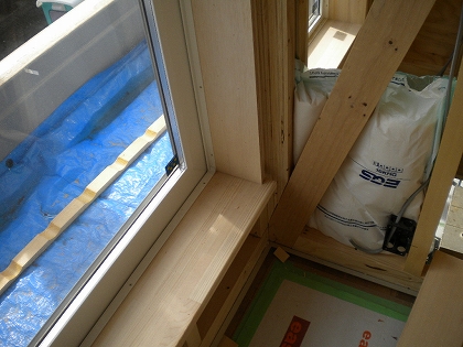 横浜注文住宅　内部造作工事